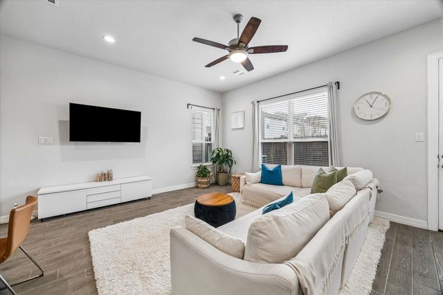 1514 Canter Bayou Way, Houston, TX 77043