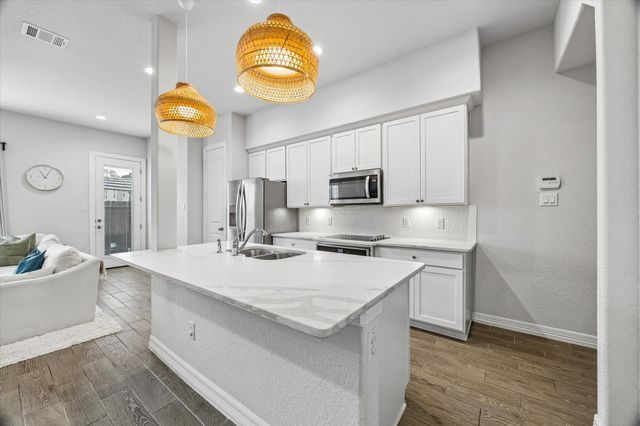 1514 Canter Bayou Way, Houston, TX 77043