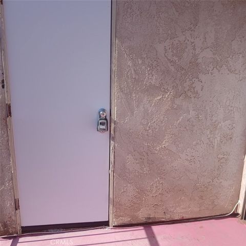 2439 West Acacia Avenue, Hemet, CA 92545
