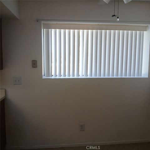 2439 West Acacia Avenue, Hemet, CA 92545