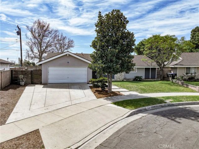 608 W Brentwood, Orange, CA 92865