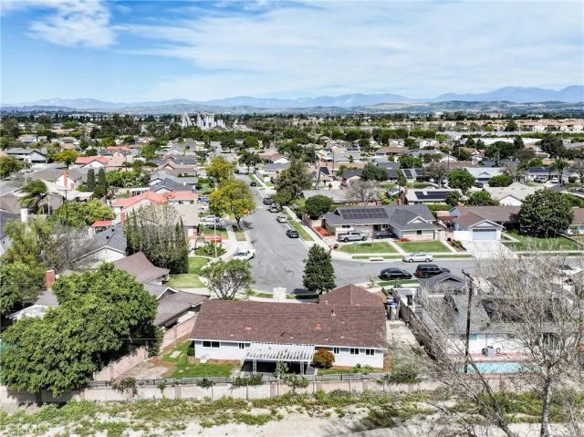 608 W Brentwood, Orange, CA 92865