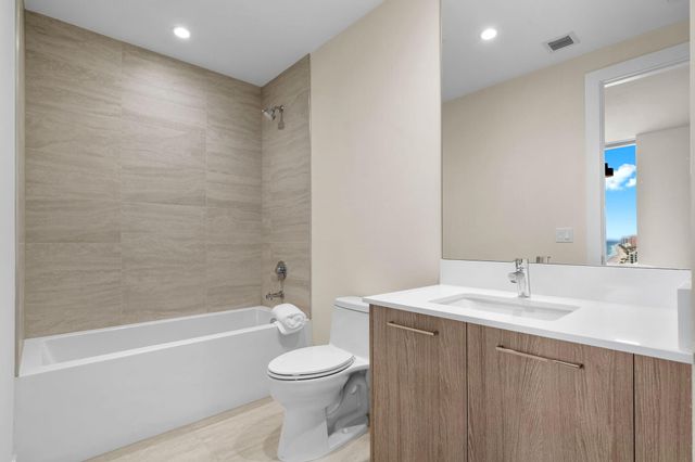 151 N Seabreeze Boulevard 2503-e, Fort Lauderdale, FL 33304