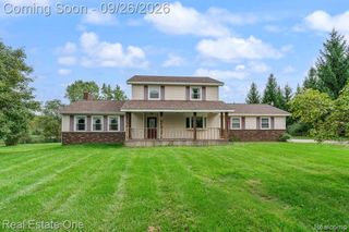 11095 Hogan Road, Fenton Charter Township, MI 48436
