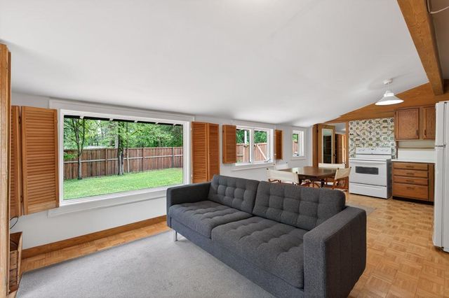 11138 W River Road, Champlin, MN 55316