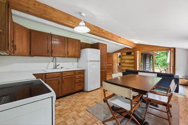 11138 W River Road, Champlin, MN 55316