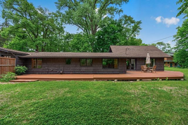 11138 W River Road, Champlin, MN 55316