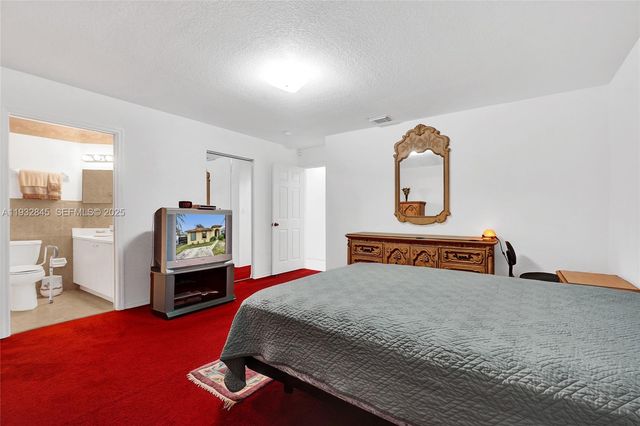 19110 NW 32nd Ave, Miami Gardens, FL 33056