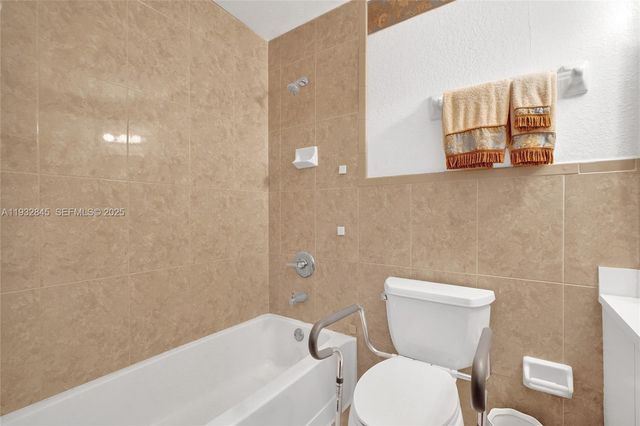 19110 NW 32nd Ave, Miami Gardens, FL 33056