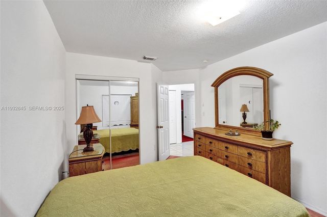 19110 NW 32nd Ave, Miami Gardens, FL 33056