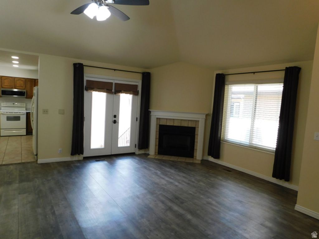 785 E AUTUMN FIELD DR, Sandy, UT 84094 — photo 4