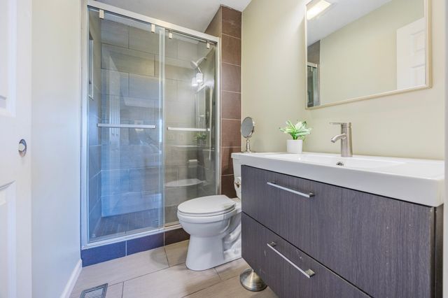 4595 Horizon Circle, Eagan, MN 55123