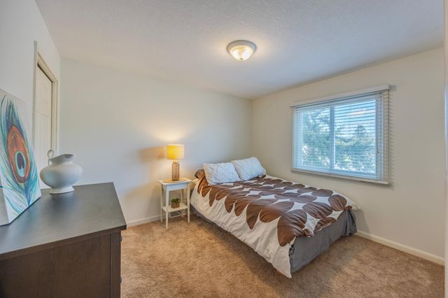 4595 Horizon Circle, Eagan, MN 55123
