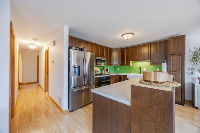 4595 Horizon Circle, Eagan, MN 55123
