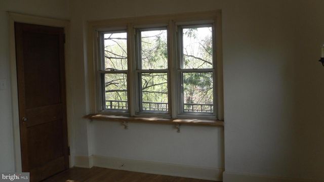 101 CARPENTER LN, Philadelphia, PA 19119