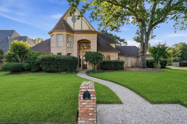 5819 Rocky Brook Drive, Houston, TX 77345