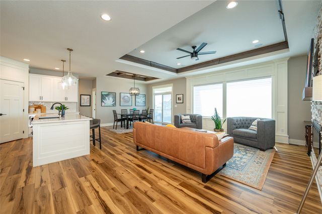 1120 NE Forest Ridge Court, Ankeny, IA 50021
