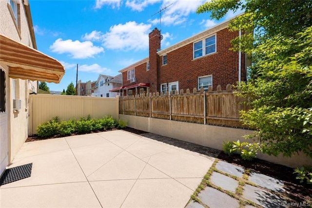 2668 E 23rd Street, Brooklyn, NY 11235