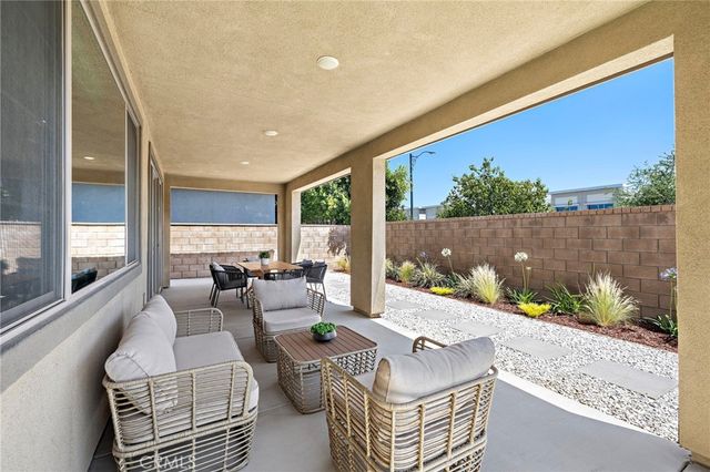 2628 E Scarlett Ln, Ontario, CA 91762