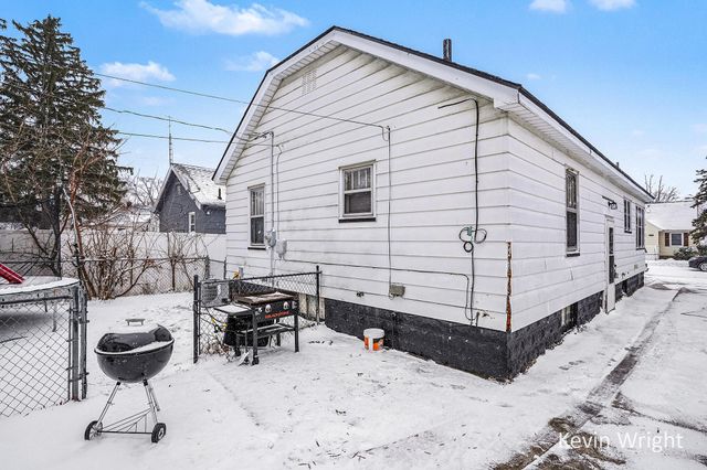 1062 Langeland Avenue, Muskegon City, MI 49442