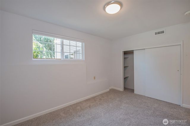 7610 95th Avenue SW, Lakewood, WA 98498