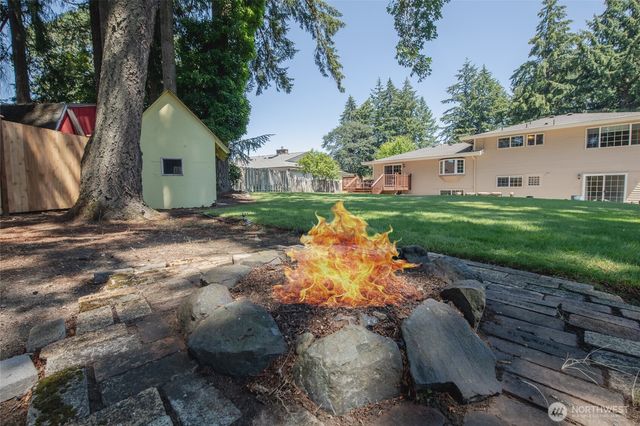 7610 95th Avenue SW, Lakewood, WA 98498