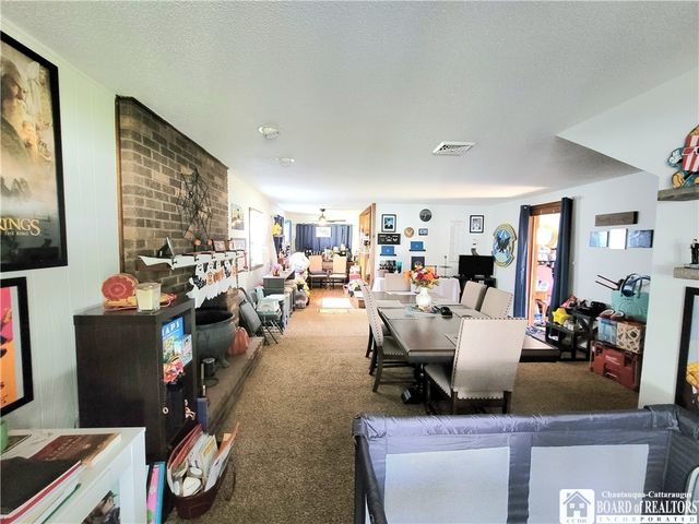 24 Raymond Street, Jamestown, NY 14701