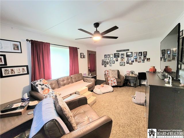 24 Raymond Street, Jamestown, NY 14701