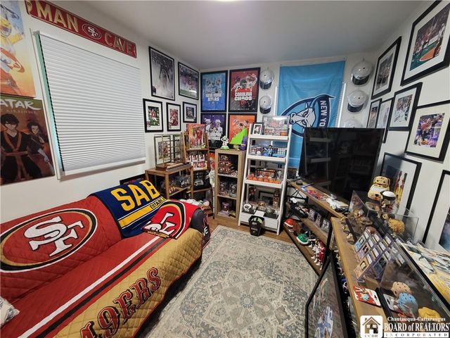 24 Raymond Street, Jamestown, NY 14701