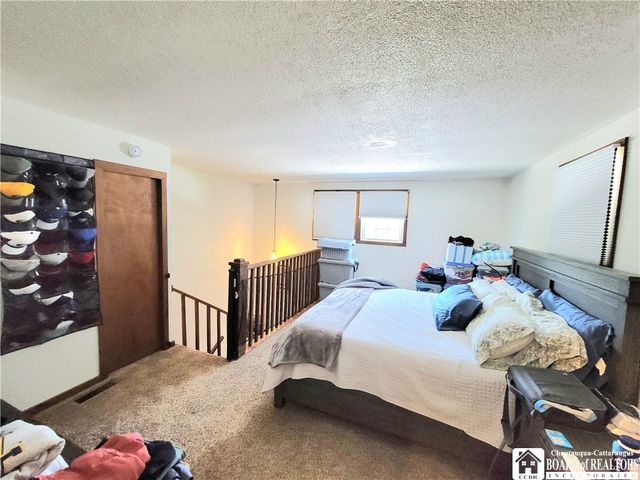 24 Raymond Street, Jamestown, NY 14701