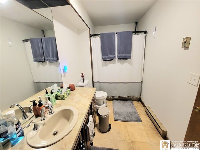 24 Raymond Street, Jamestown, NY 14701