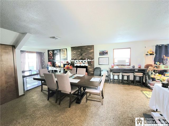 24 Raymond Street, Jamestown, NY 14701