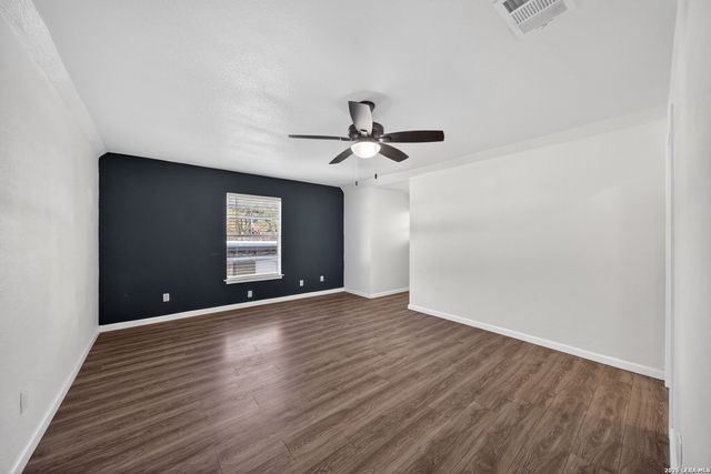 602 Indigo St, San Antonio, TX 78216