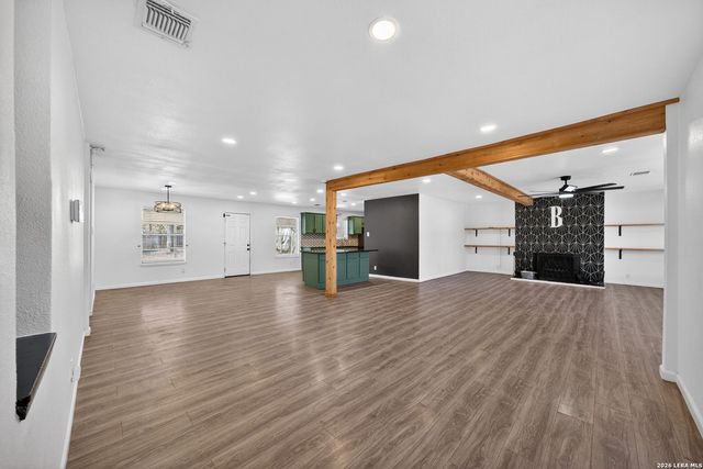 602 Indigo St, San Antonio, TX 78216