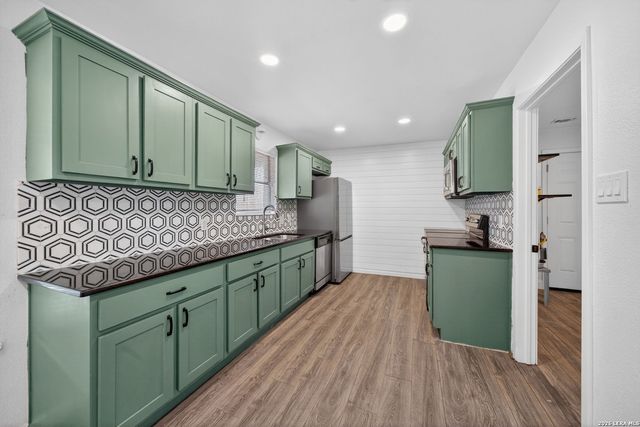 602 Indigo St, San Antonio, TX 78216