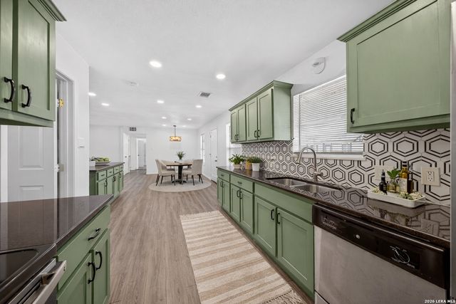 602 Indigo St, San Antonio, TX 78216