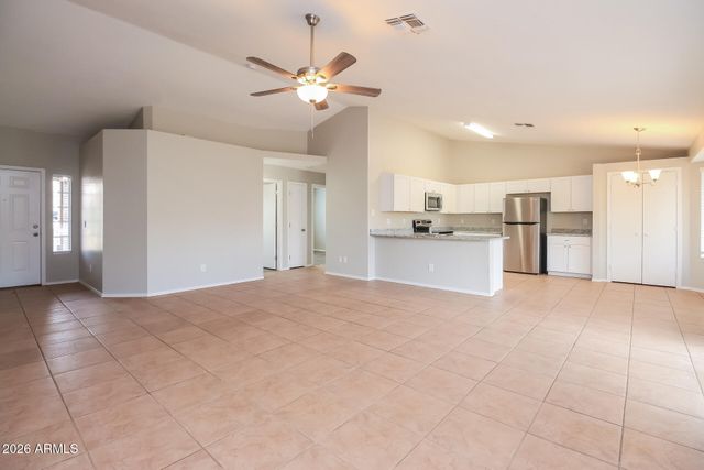 2326 E DEVON Court, Gilbert, AZ 85296