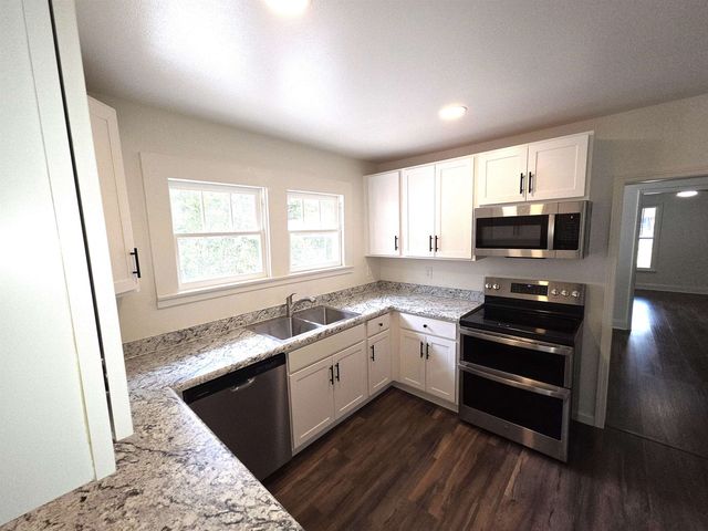 19285 NW SR 20, Bristol, FL 32321