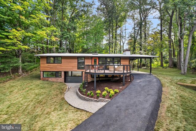 7527 FRIAR TUCK CT, Falls Church, VA 22042