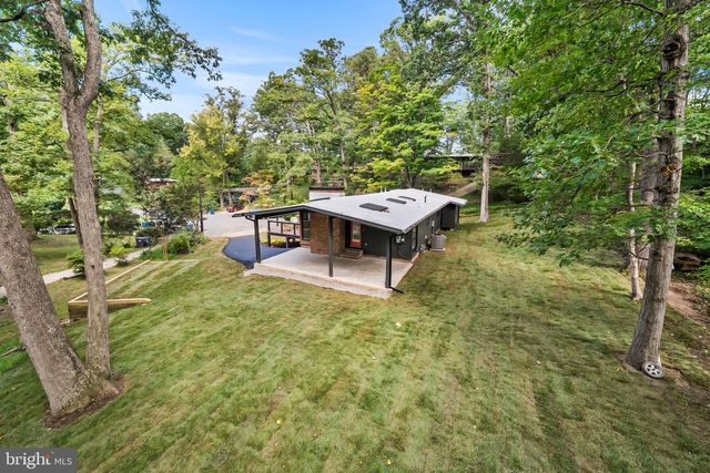 7527 FRIAR TUCK CT, Falls Church, VA 22042