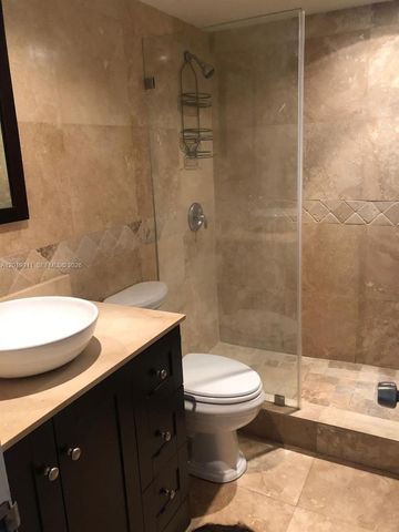 3801 S Ocean Dr 2Q, Hollywood, FL 33019