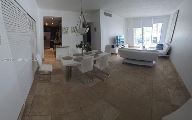 3801 S Ocean Dr 2Q, Hollywood, FL 33019
