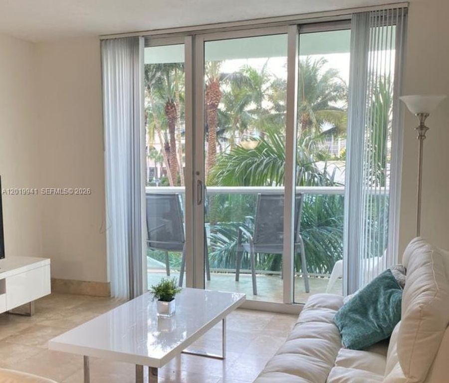 3801 S Ocean Dr 2Q, Hollywood, FL 33019