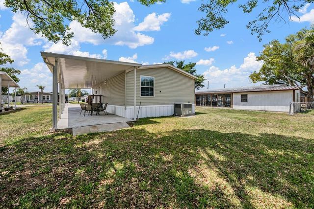 36747 LAKEWOOD DRIVE, Zephyrhills, FL 33542