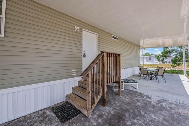 36747 LAKEWOOD DRIVE, Zephyrhills, FL 33542