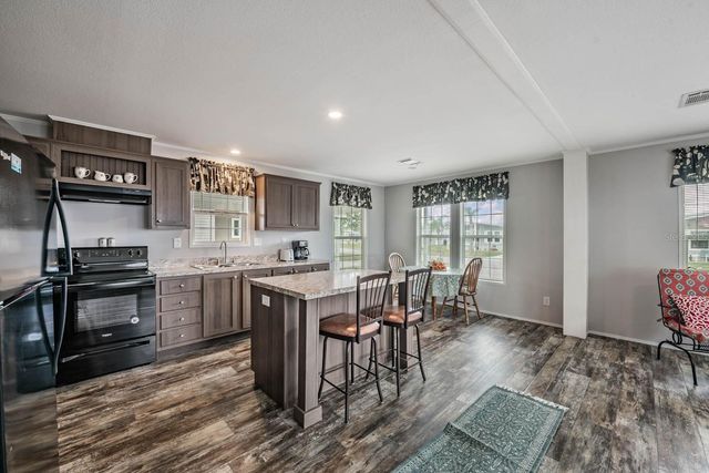 36747 LAKEWOOD DRIVE, Zephyrhills, FL 33542