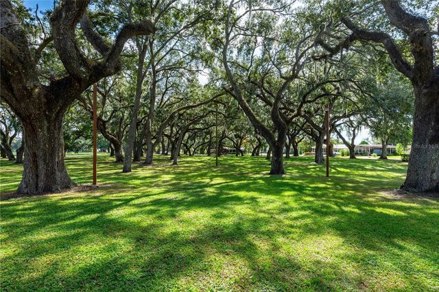 36747 LAKEWOOD DRIVE, Zephyrhills, FL 33542