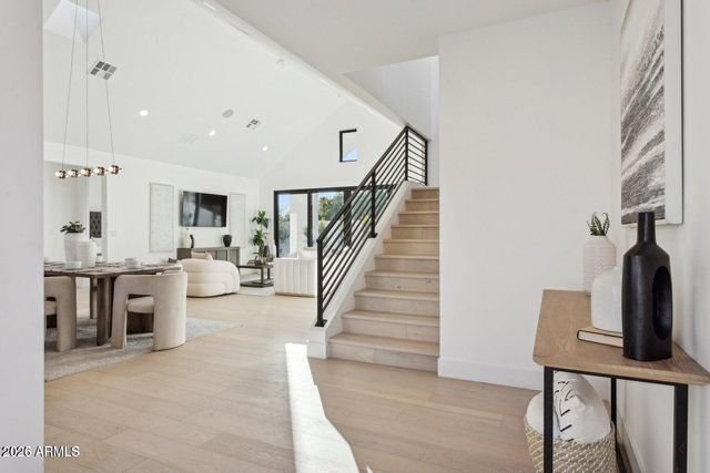 6330 N 10TH Drive, Phoenix, AZ 85013