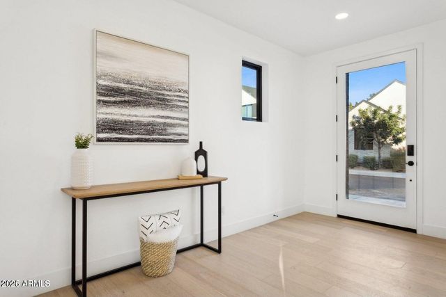 6330 N 10TH Drive, Phoenix, AZ 85013