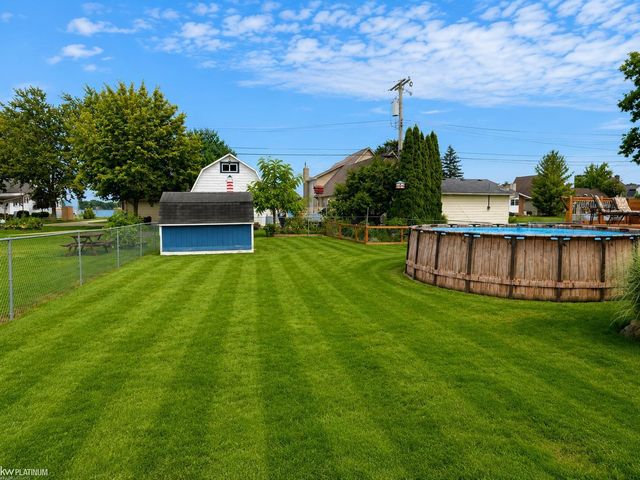 5901 Urban Drive, East China Twp, MI 48054